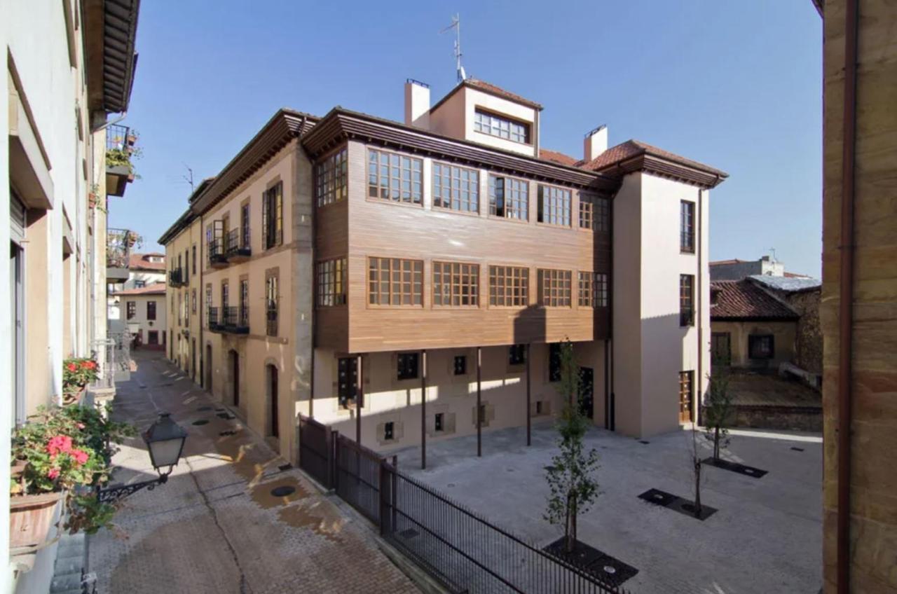 Loft-Atelier En Oviedo Apartamento Exterior foto